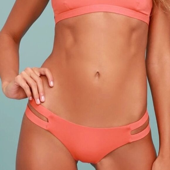 NWT Tavik Chloe Mini Cutout Swim Bottom in Coral - Large - Picture 1 of 10